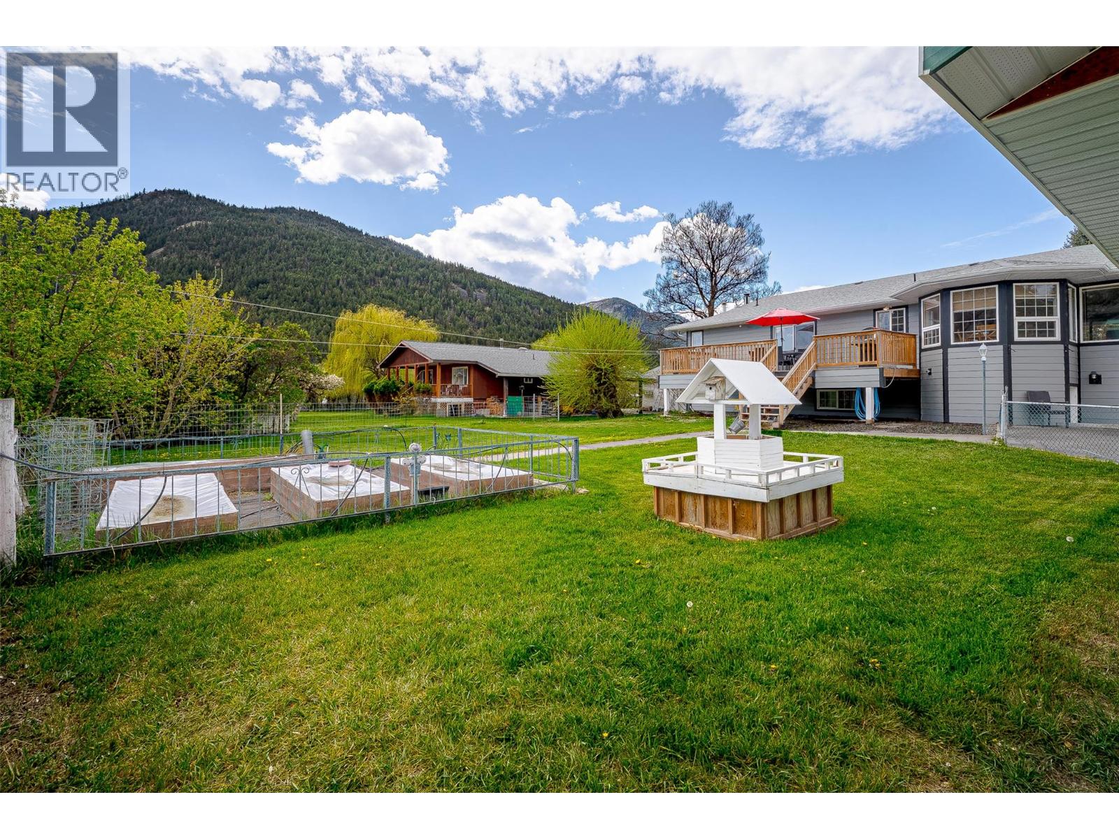 493 Marshall Road - 80