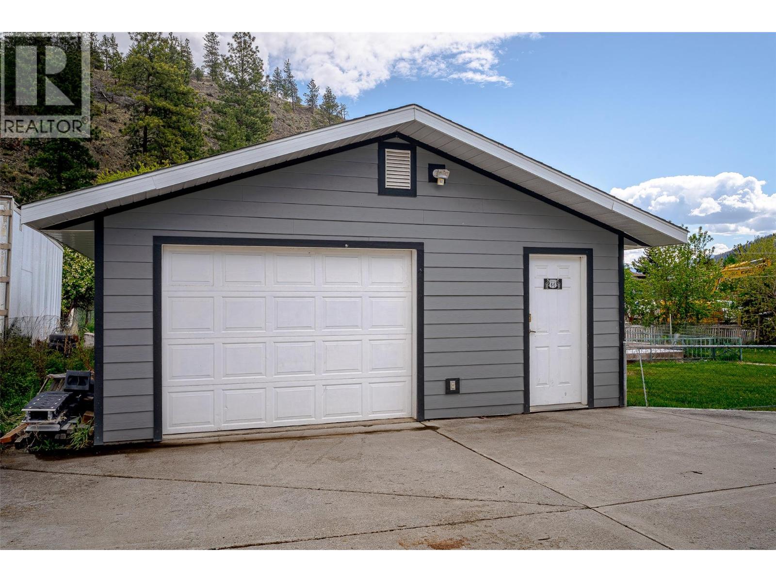 493 Marshall Road - 70