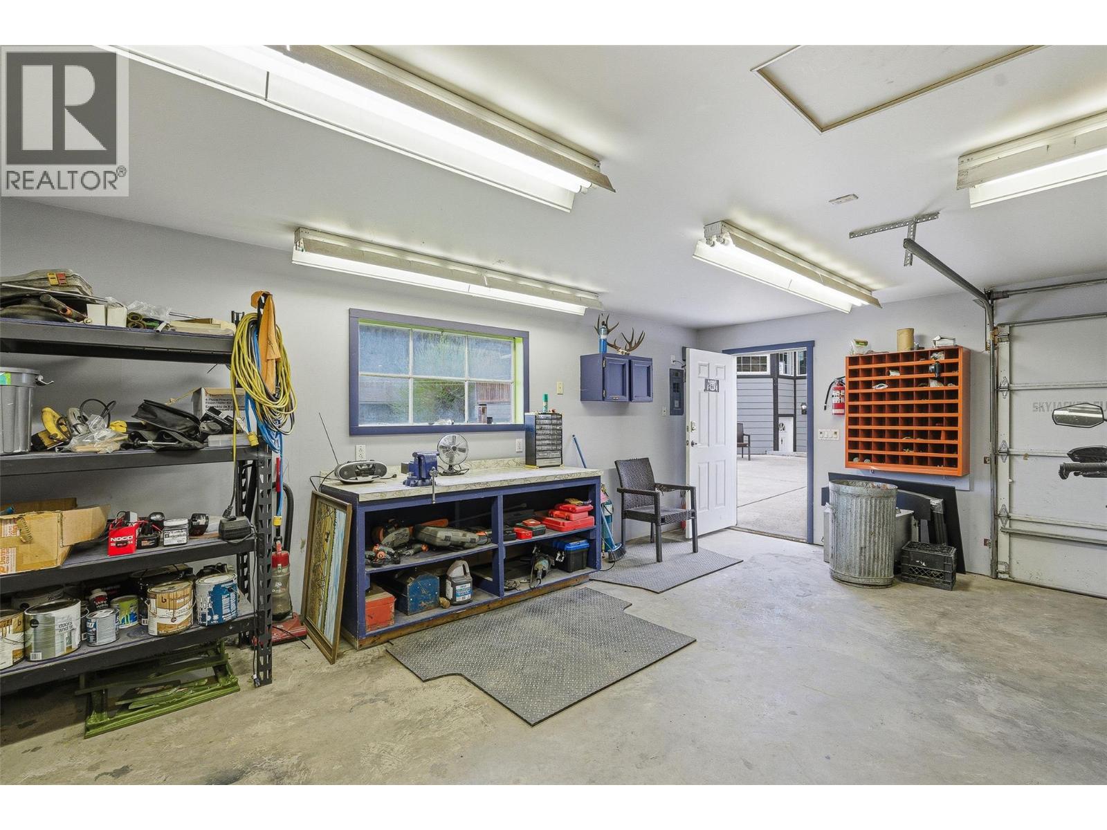 493 Marshall Road - 72