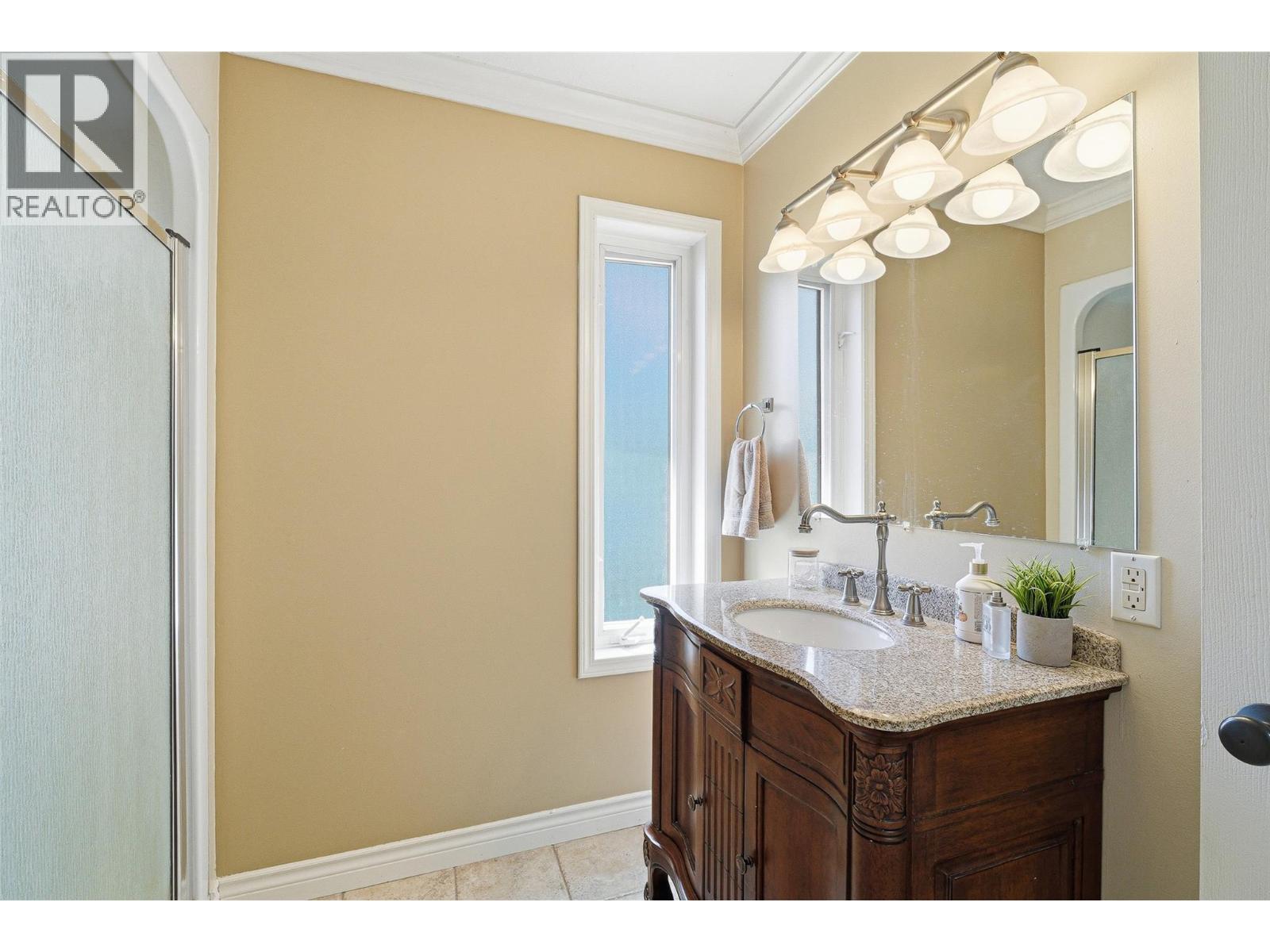 493 Marshall Road - 40