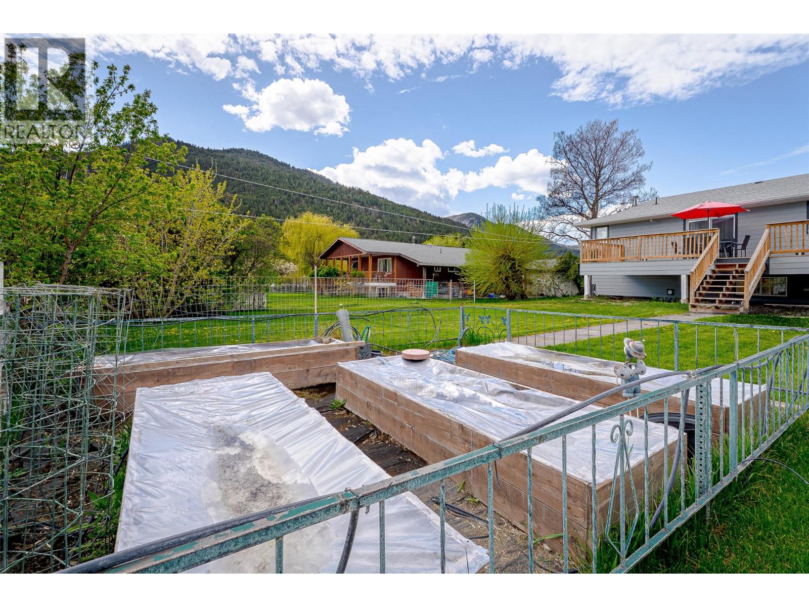 493 Marshall Road - 81