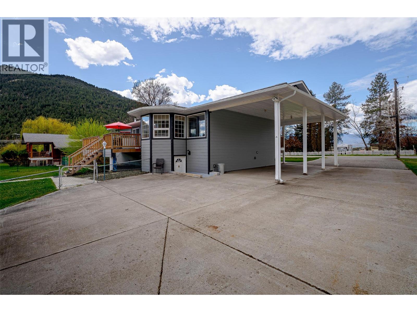 493 Marshall Road - 75