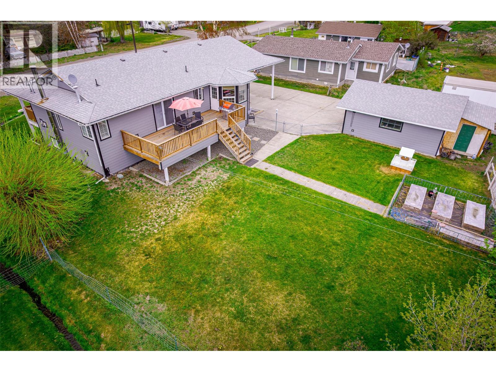 493 Marshall Road - 84