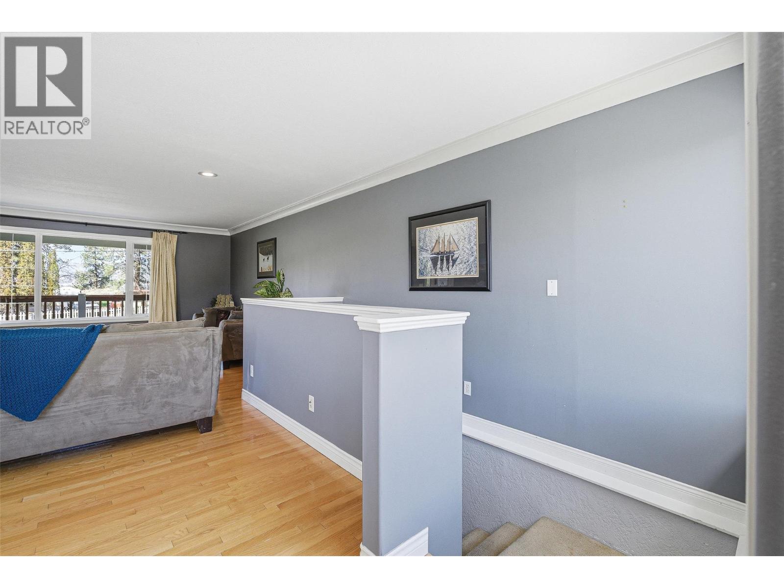 493 Marshall Road - 43