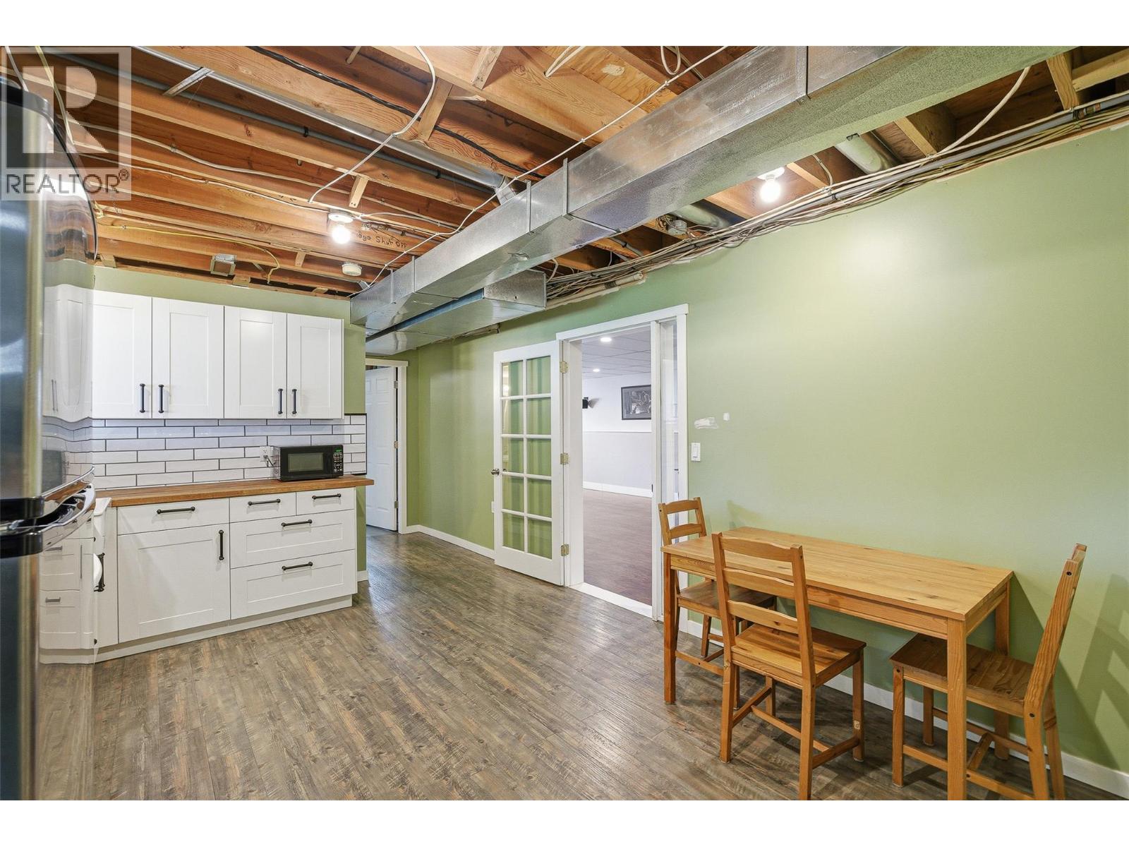 493 Marshall Road - 61