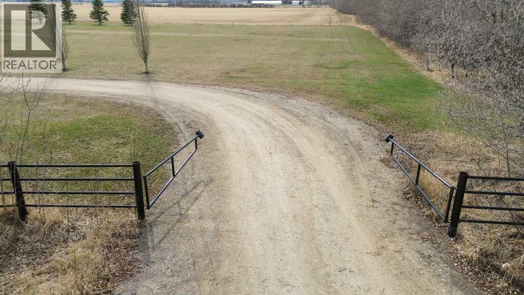 28501 Highway 596, Rural Red Deer County