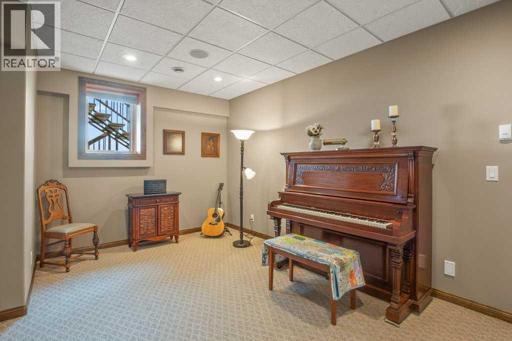 28501 Highway 596, Rural Red Deer County
