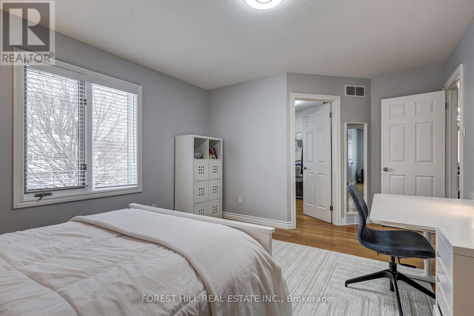 14 COBBLESTONE ROAD - 29