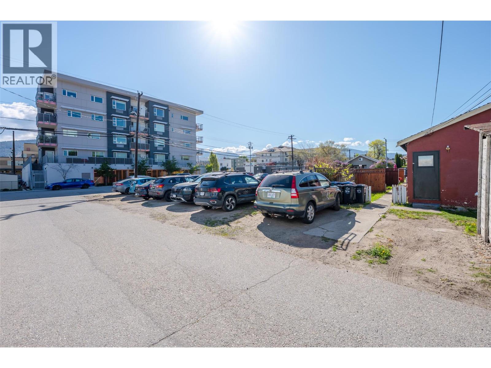 329 Nanaimo Avenue W, Penticton