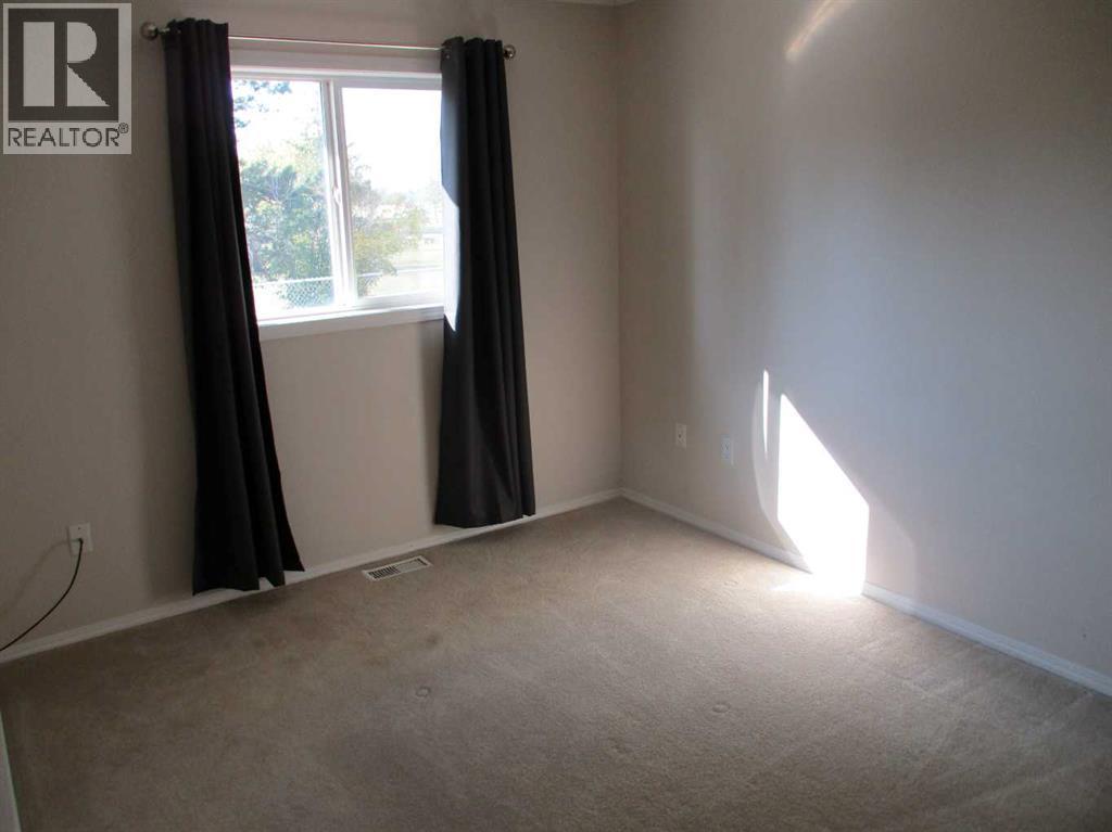 804 2nd Street NW - 18