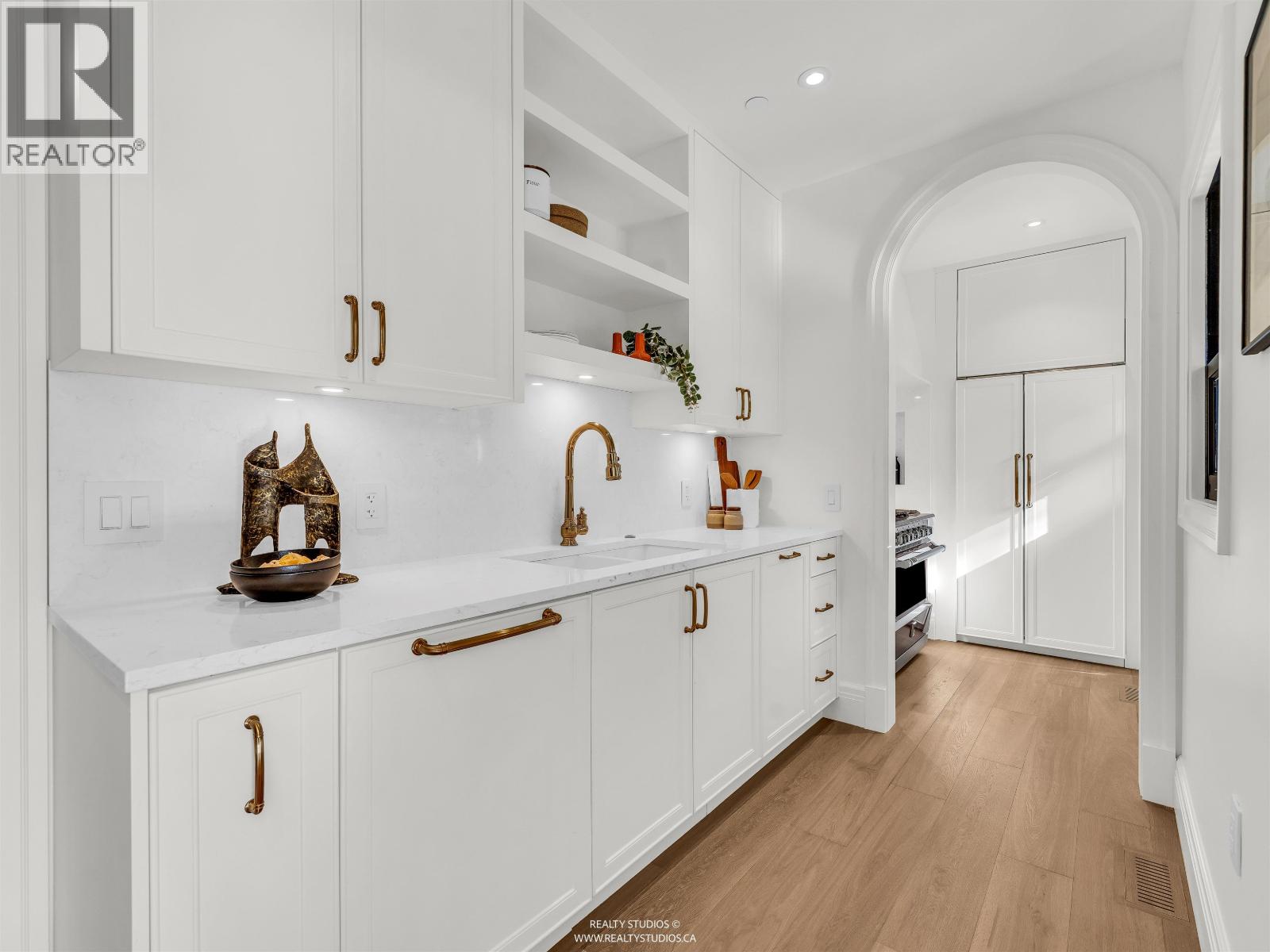 2050 SW MARINE DRIVE, Vancouver