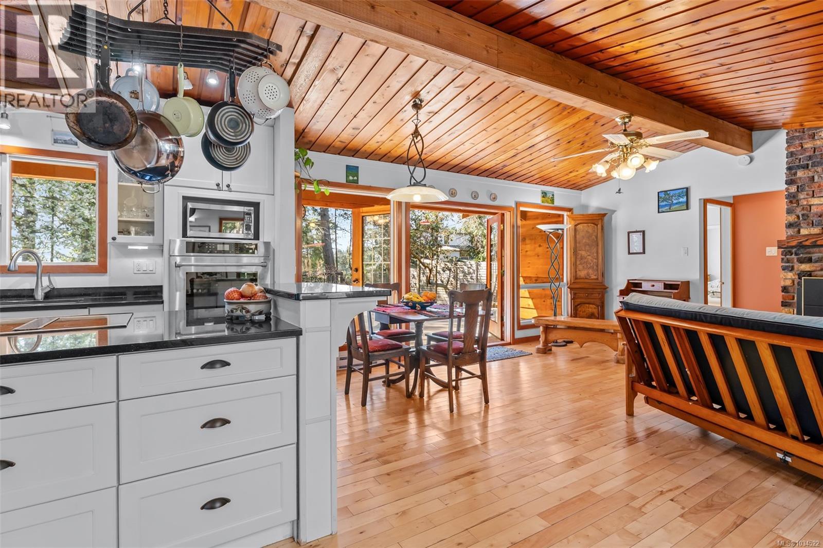 2915 Bevmaril Cres - 11