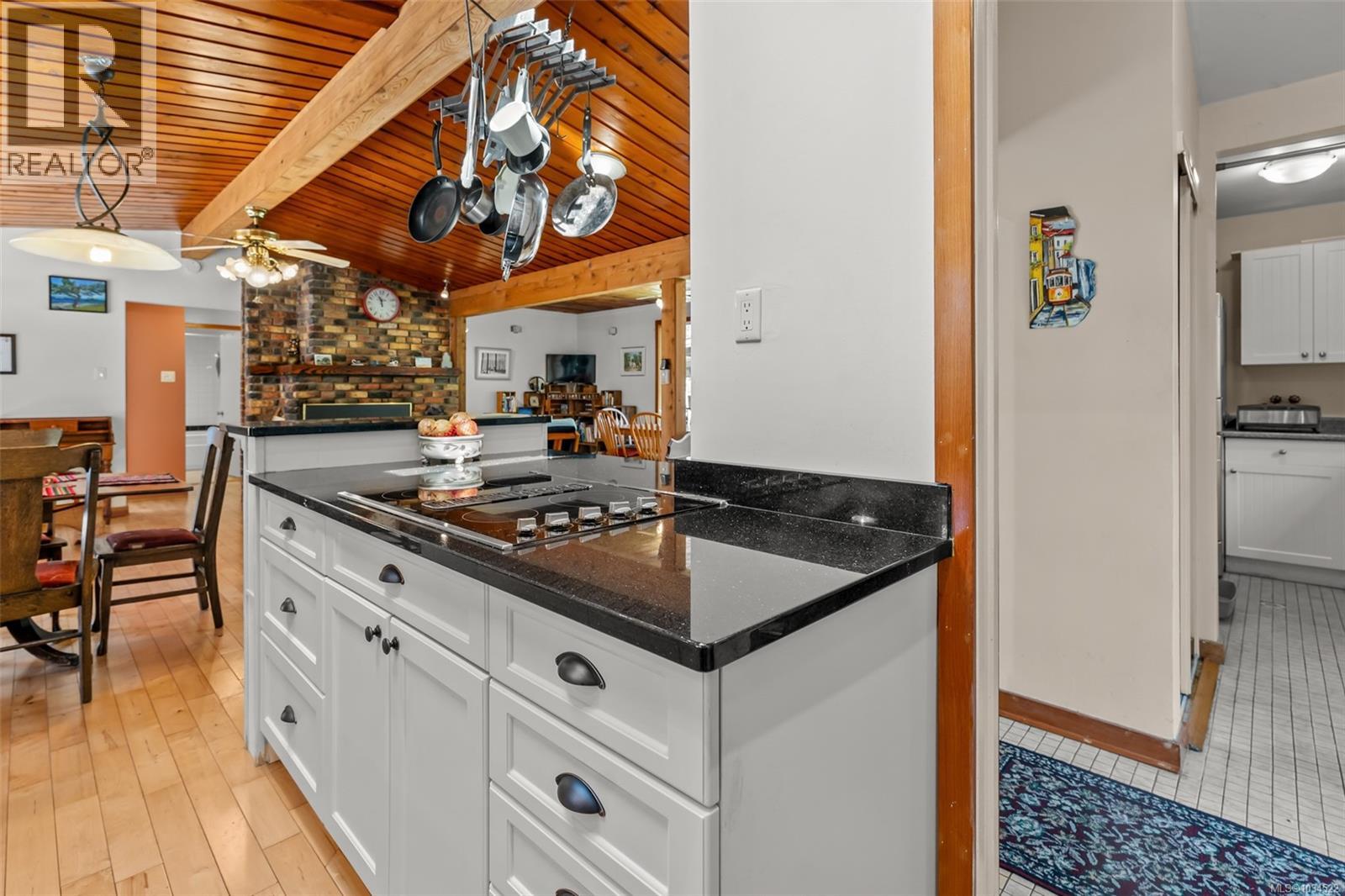 2915 Bevmaril Cres - 12