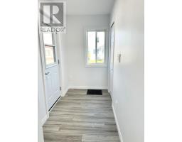 Bedroom 3 - 177 Elaine Avenue, Smooth Rock Falls, ON P0L2B0 Photo 10