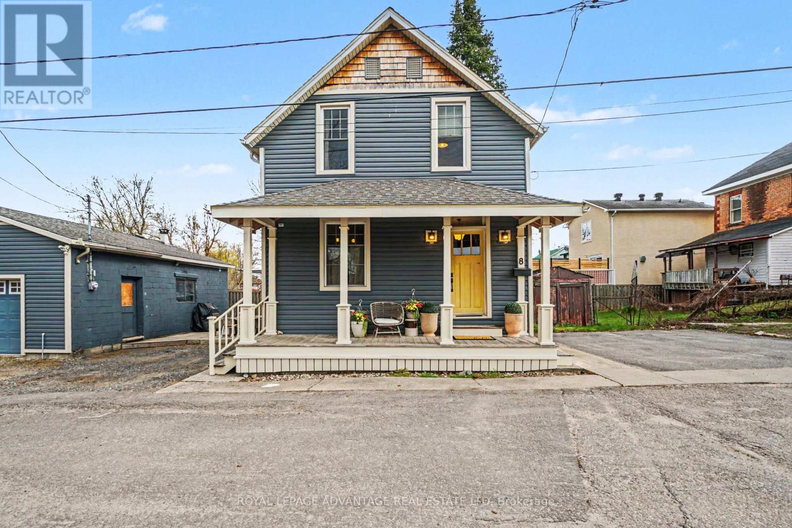 8 HARVEY STREET - 34