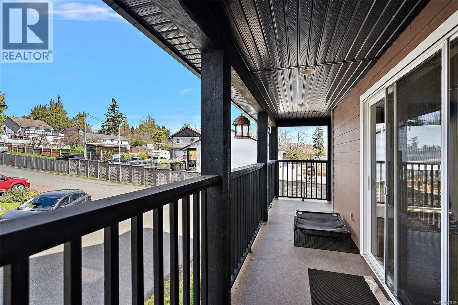 #105 7091 Grant Rd W - 17