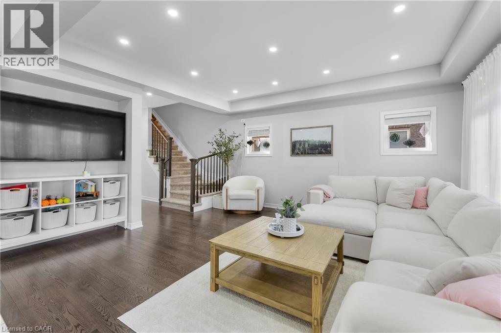 9 MARISSA Street, Fonthill, Ontario, L3B5N5 — Photo 10