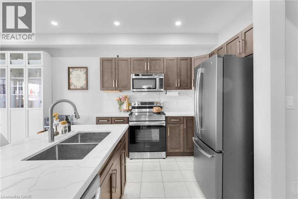 9 MARISSA Street, Fonthill, Ontario, L3B5N5 — Photo 12