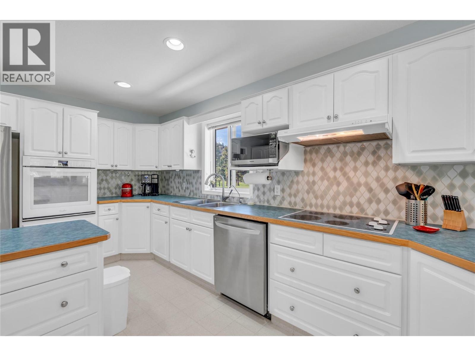 202 Range Road - 11
