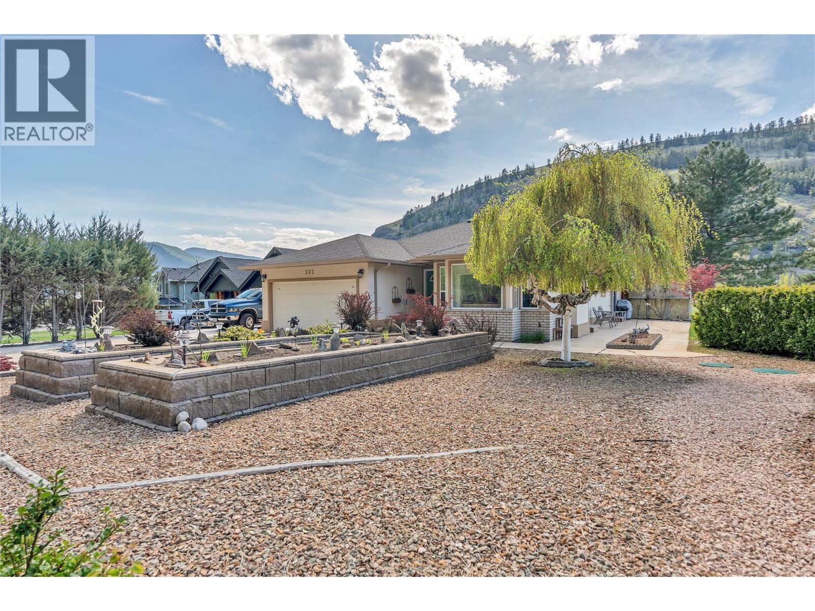 202 Range Road - 34