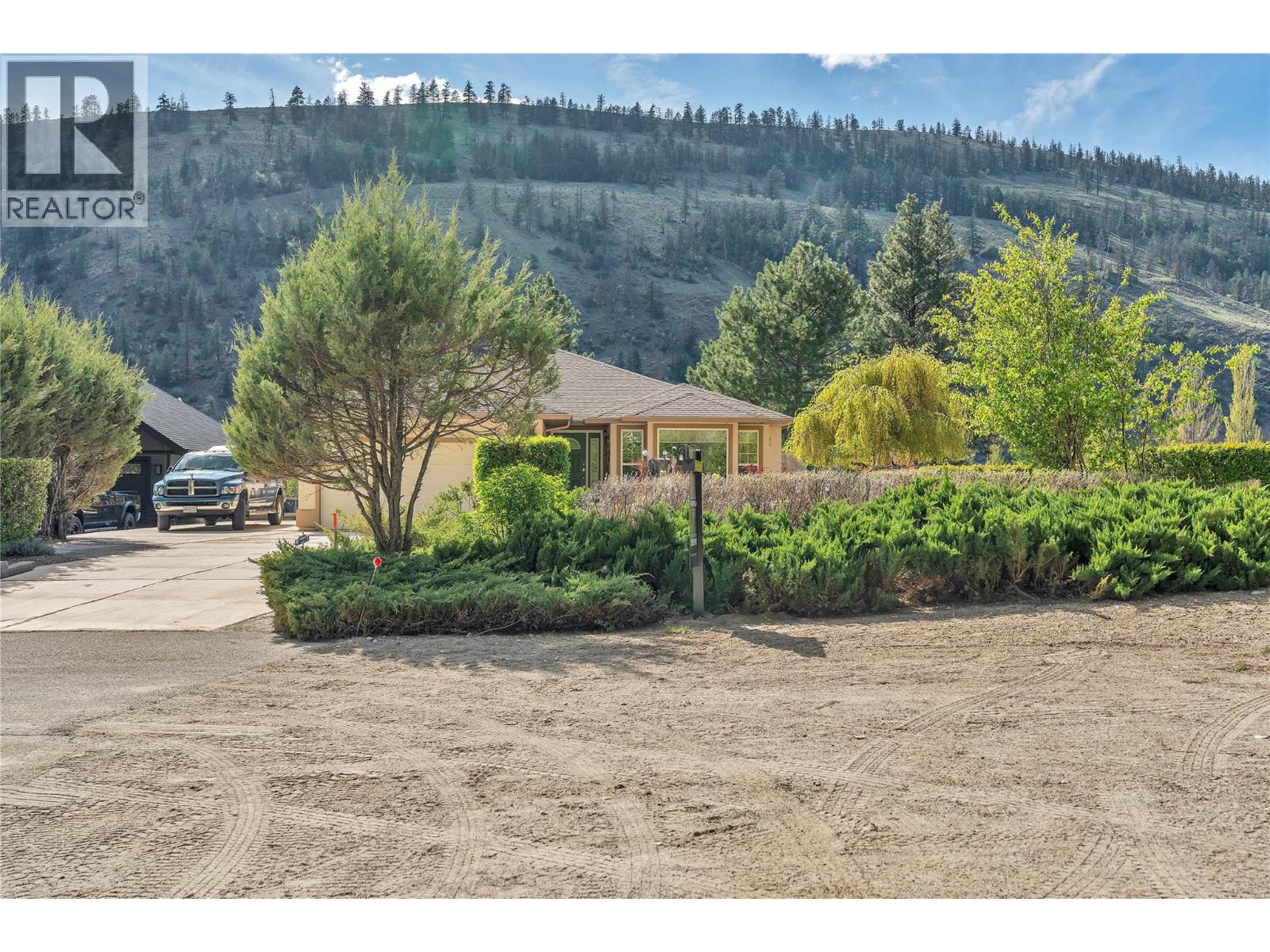 202 Range Road - 40