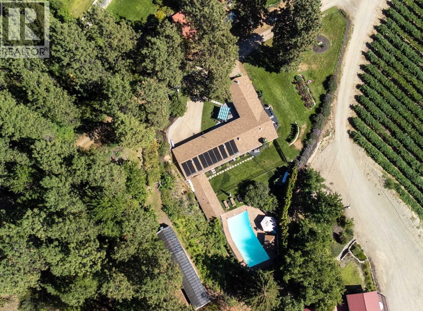 483 Pinehill Road, Oliver