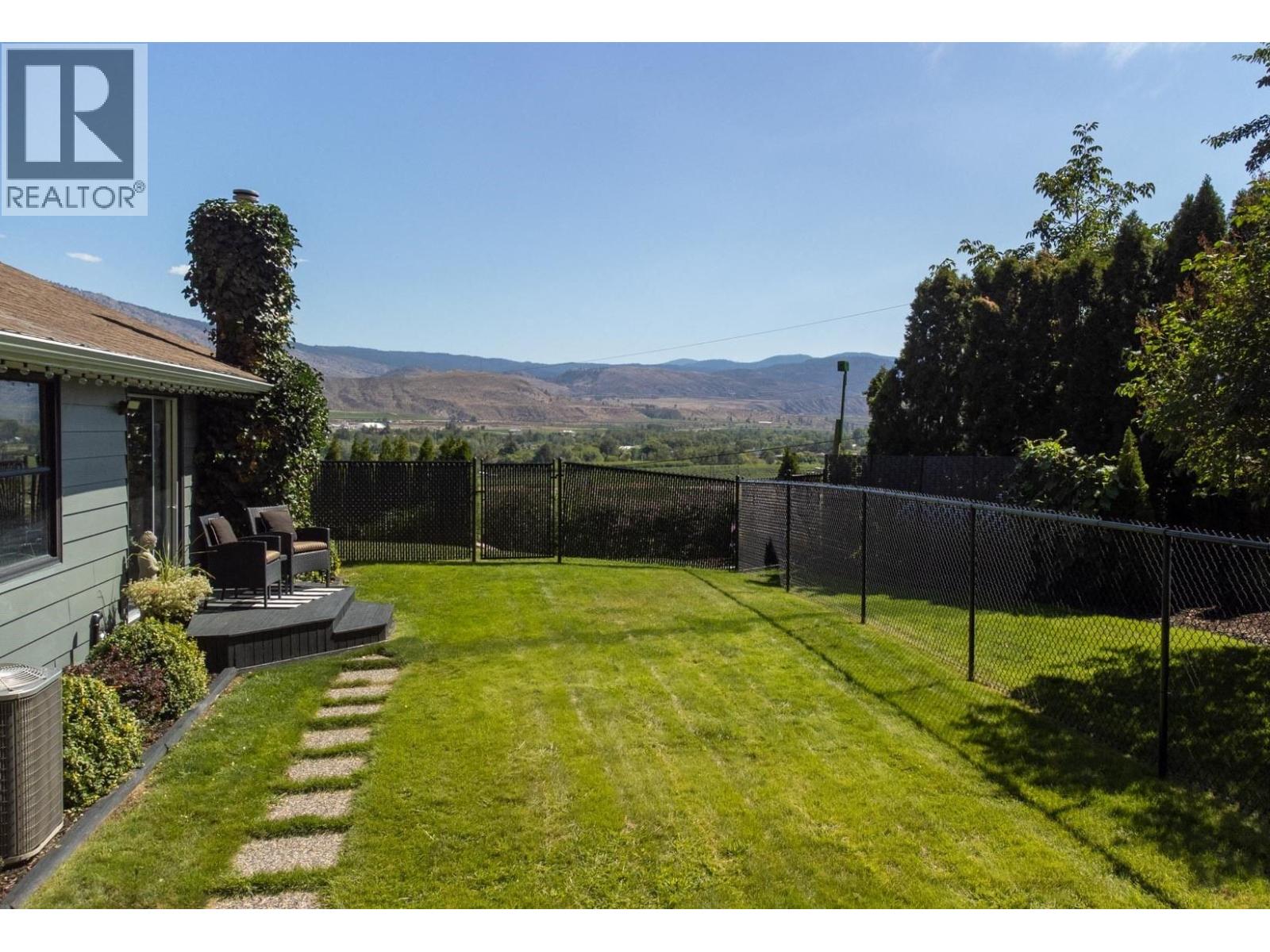 483 Pinehill Road, Oliver