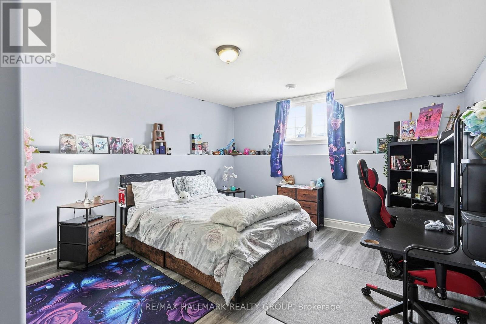 12 CEDAR STREET - Image 23