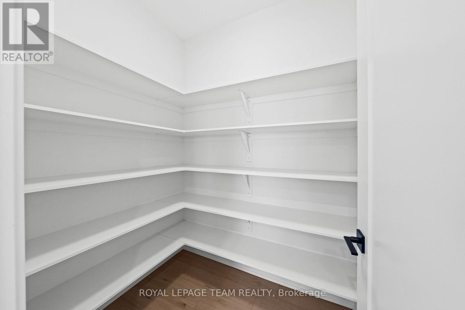 1169 MOORE STREET - 16