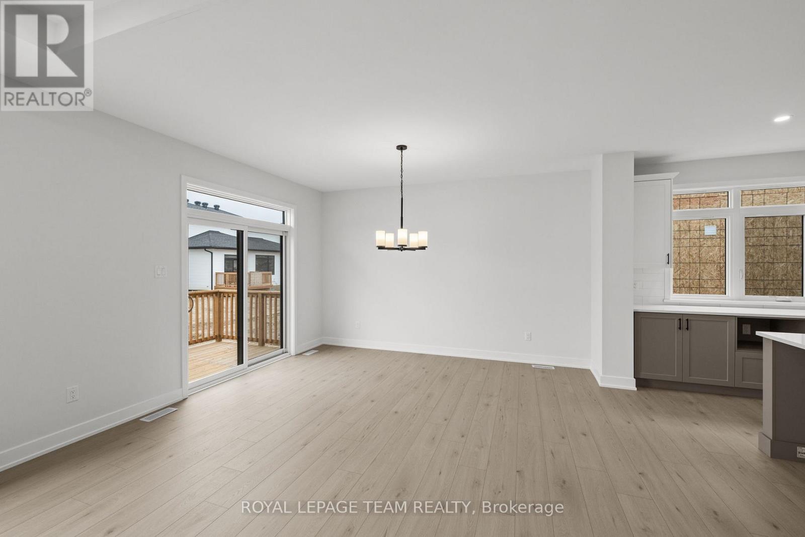1169 MOORE STREET - 18
