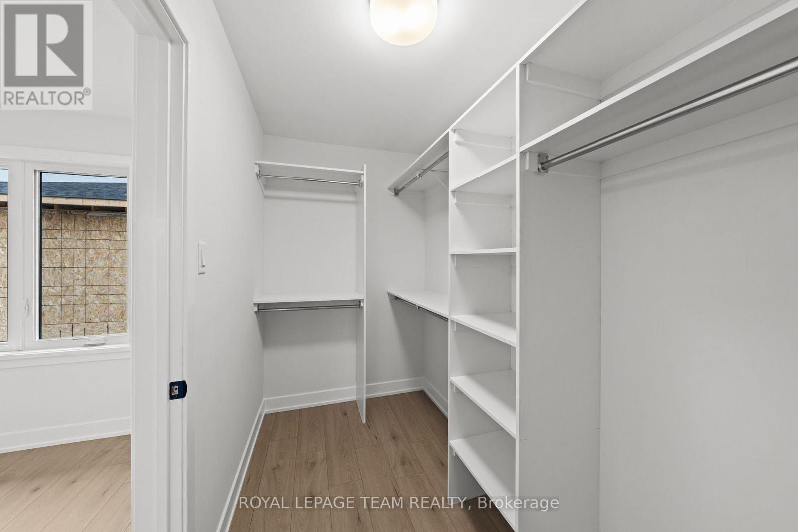 1169 MOORE STREET - 29