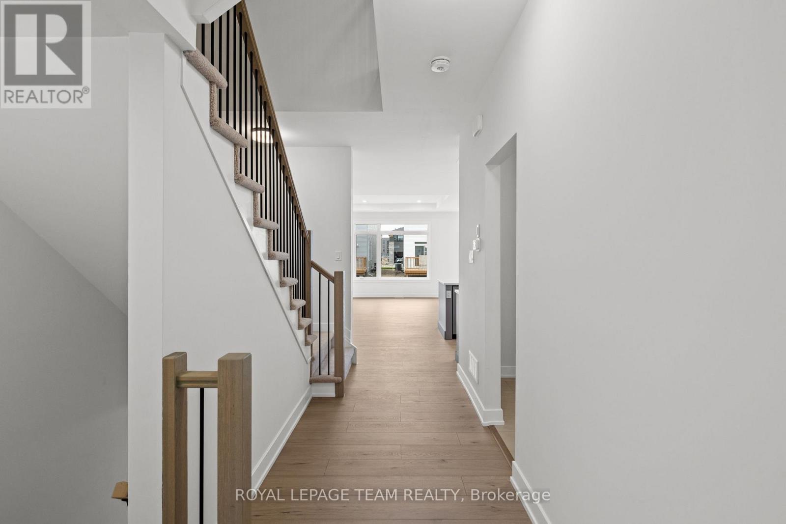 1169 MOORE STREET - 7