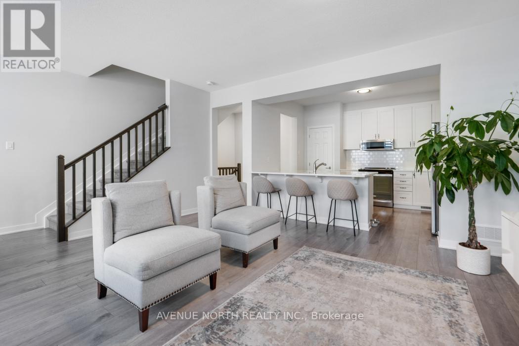 702 HYDRUS PRIVATE - 12
