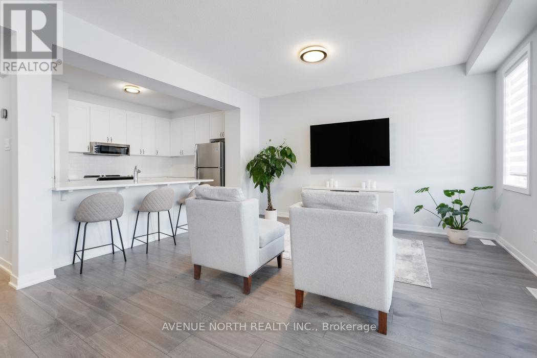 702 HYDRUS PRIVATE - 16