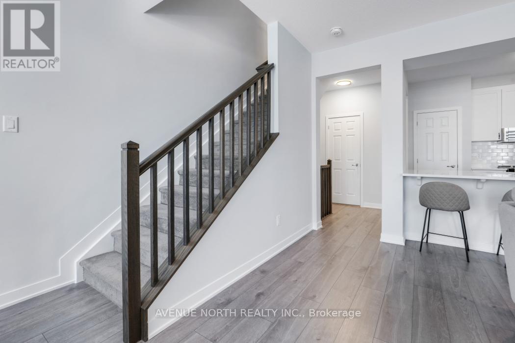 702 HYDRUS PRIVATE - 19