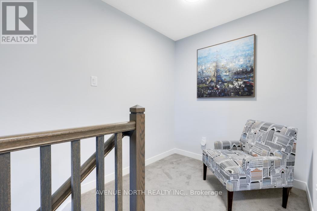 702 HYDRUS PRIVATE - 20