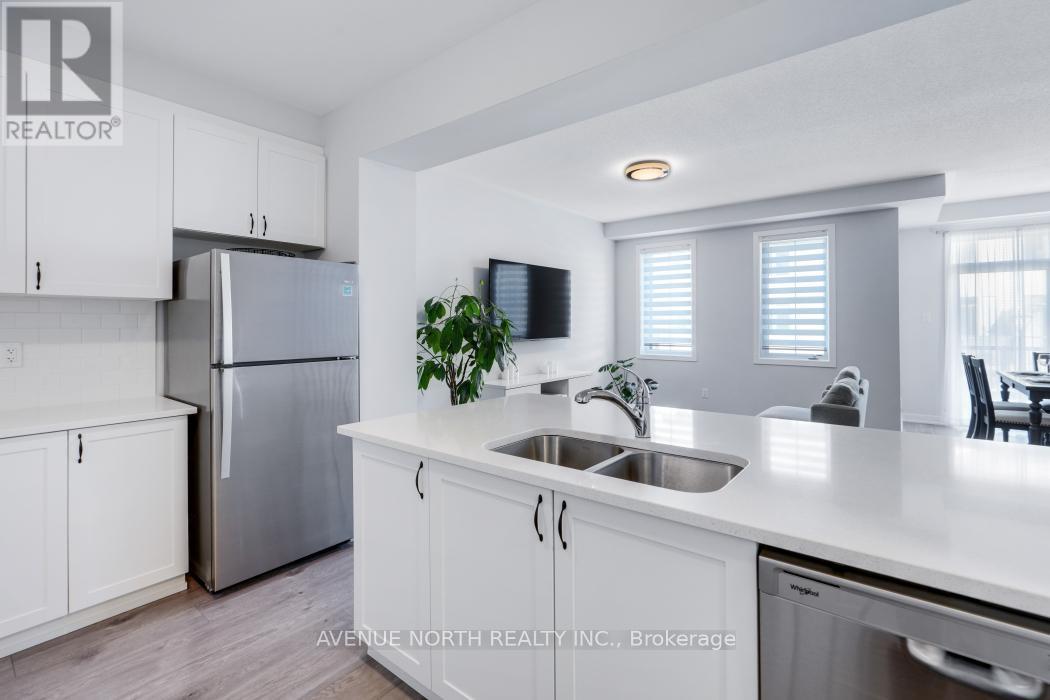 702 HYDRUS PRIVATE - 7