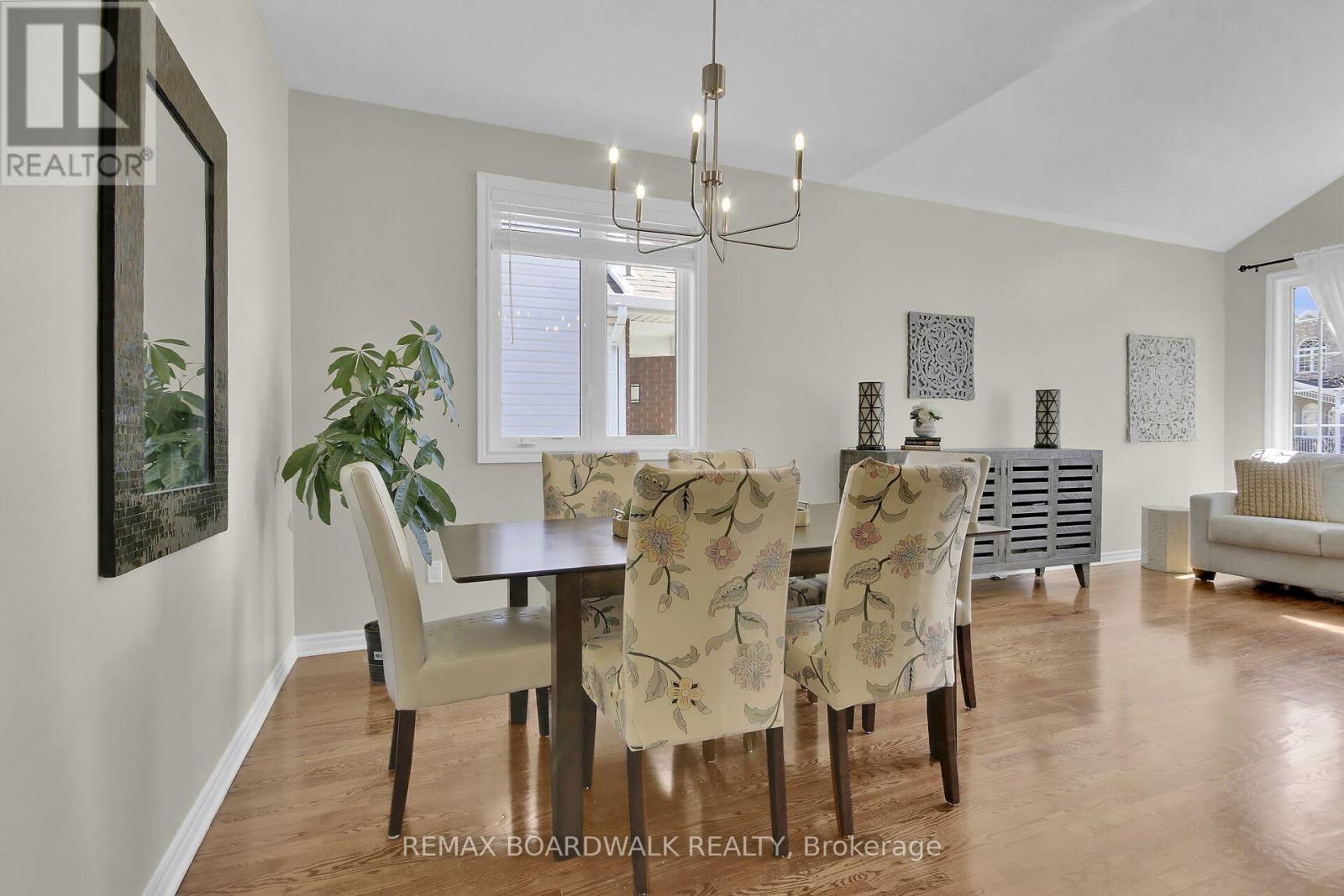 48 MARICONA WAY - 8