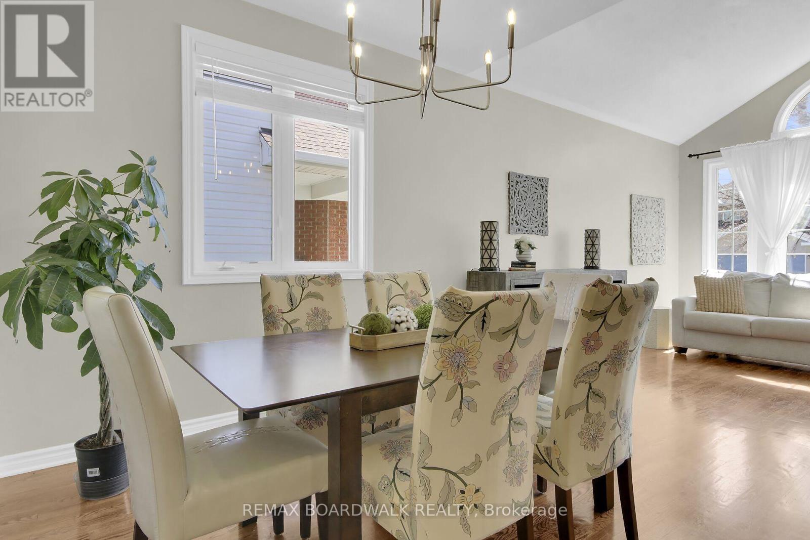 48 MARICONA WAY - 9