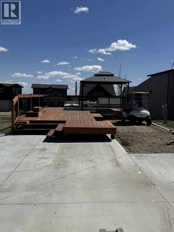 25054 South Pine Lake Road, Rural Red Deer County