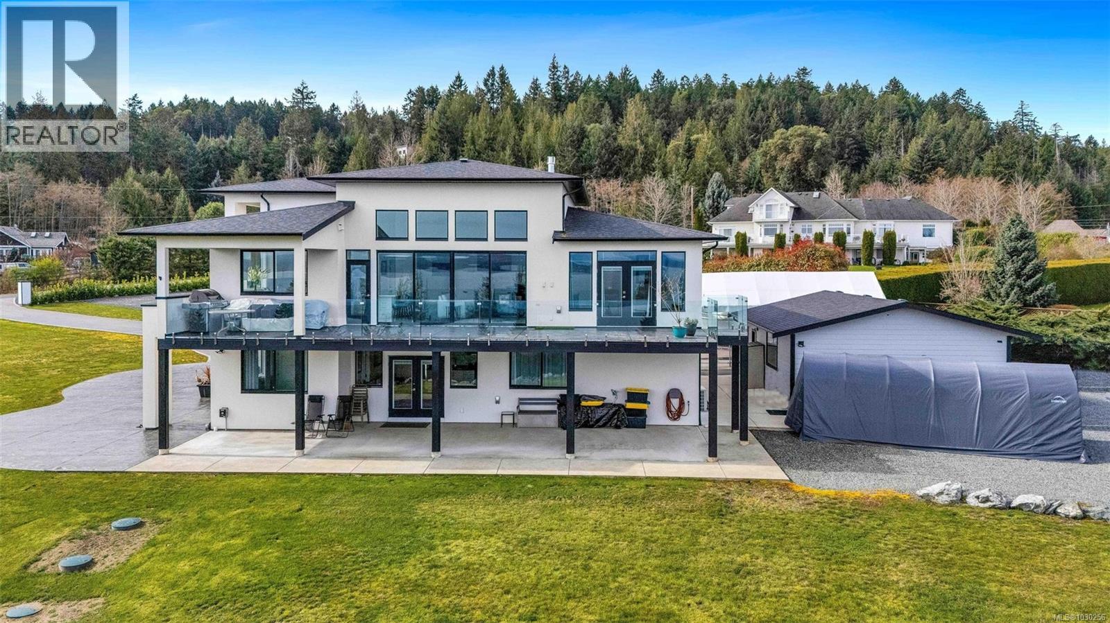  755 Butterfield Road, Mill Bay