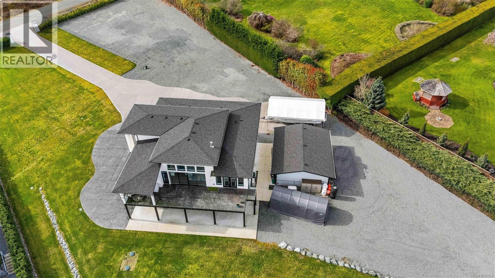 755 Butterfield Rd - 47