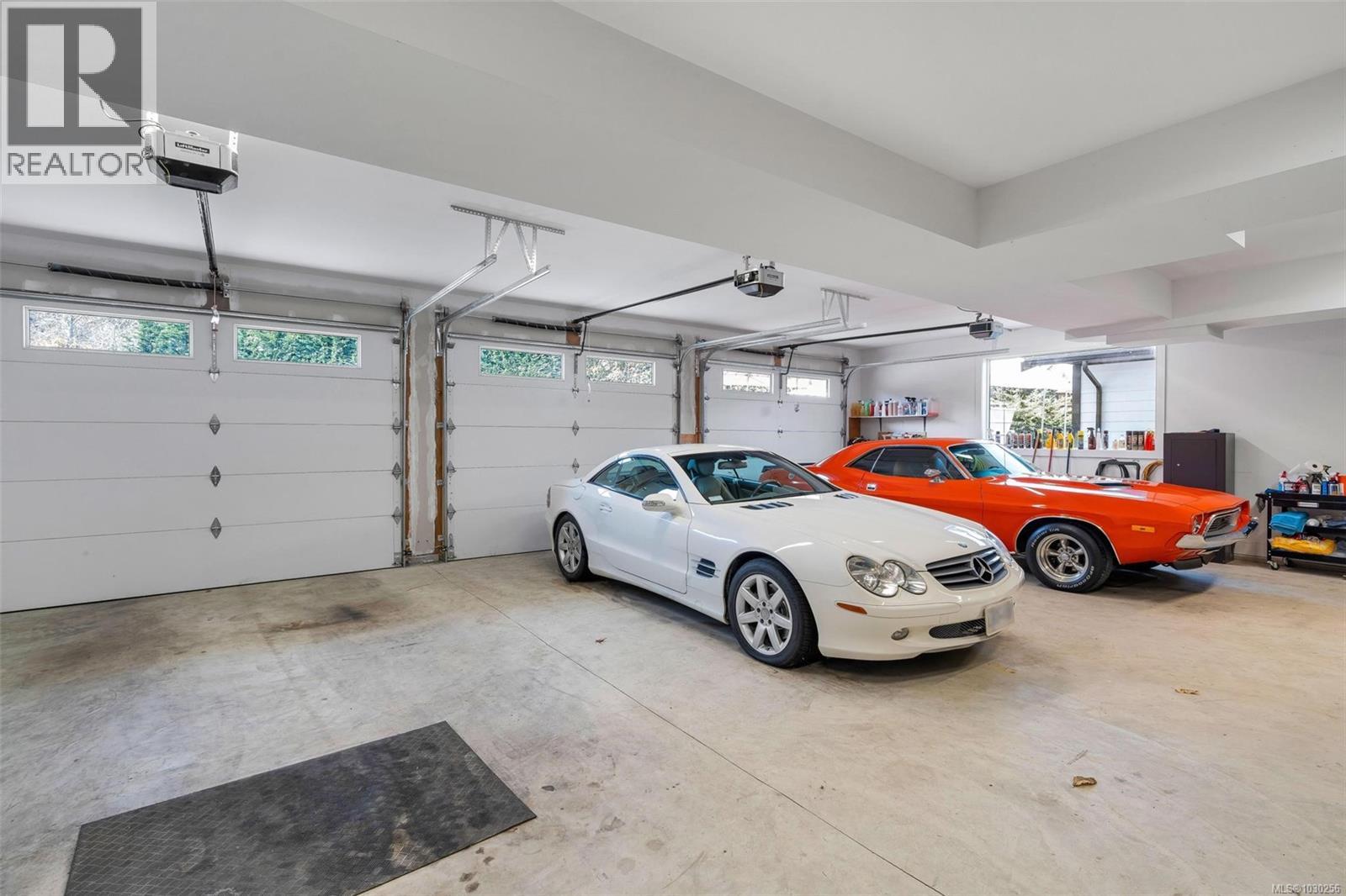 755 Butterfield Rd - 49