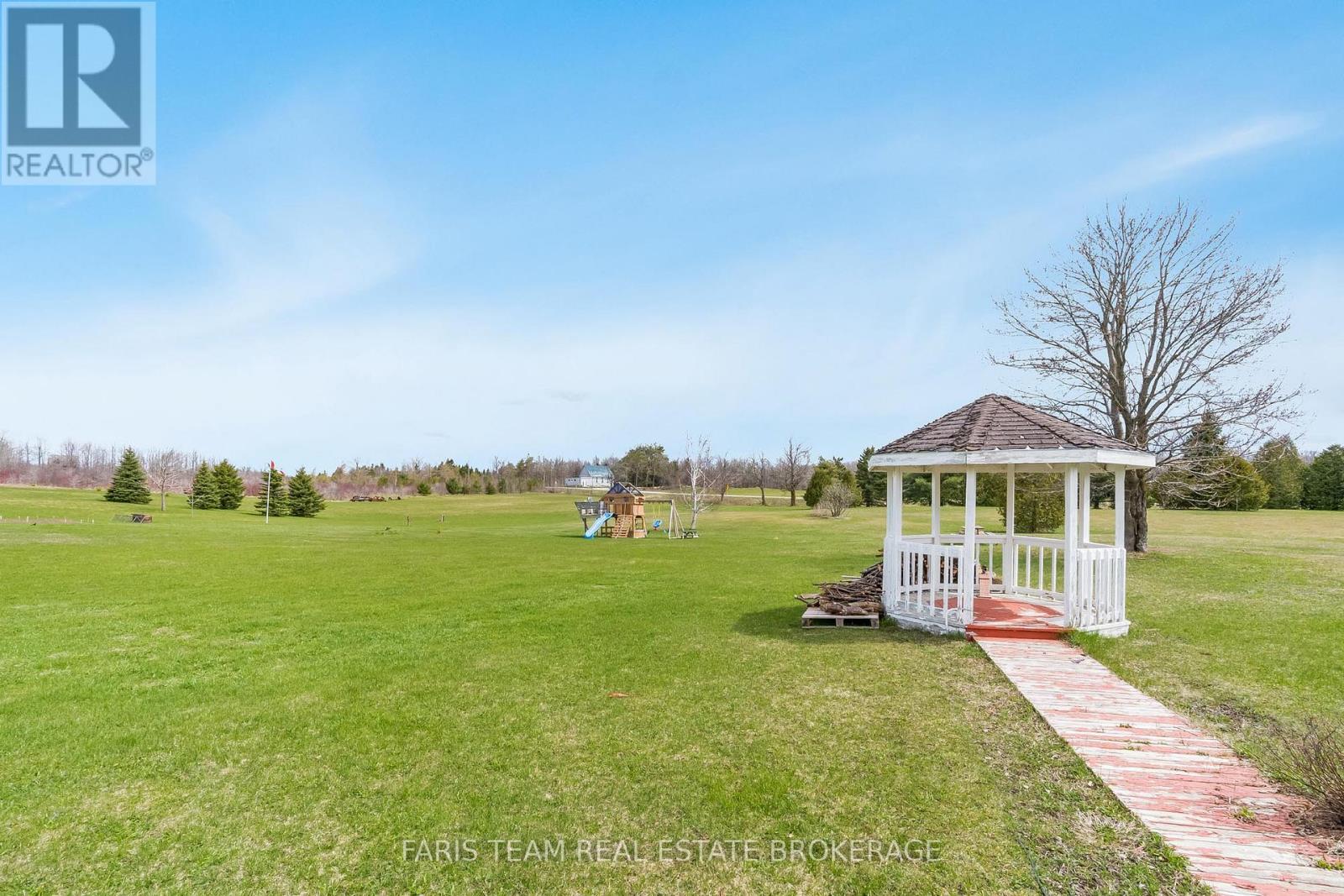 157 BREWSTER LAKE ROAD - 31