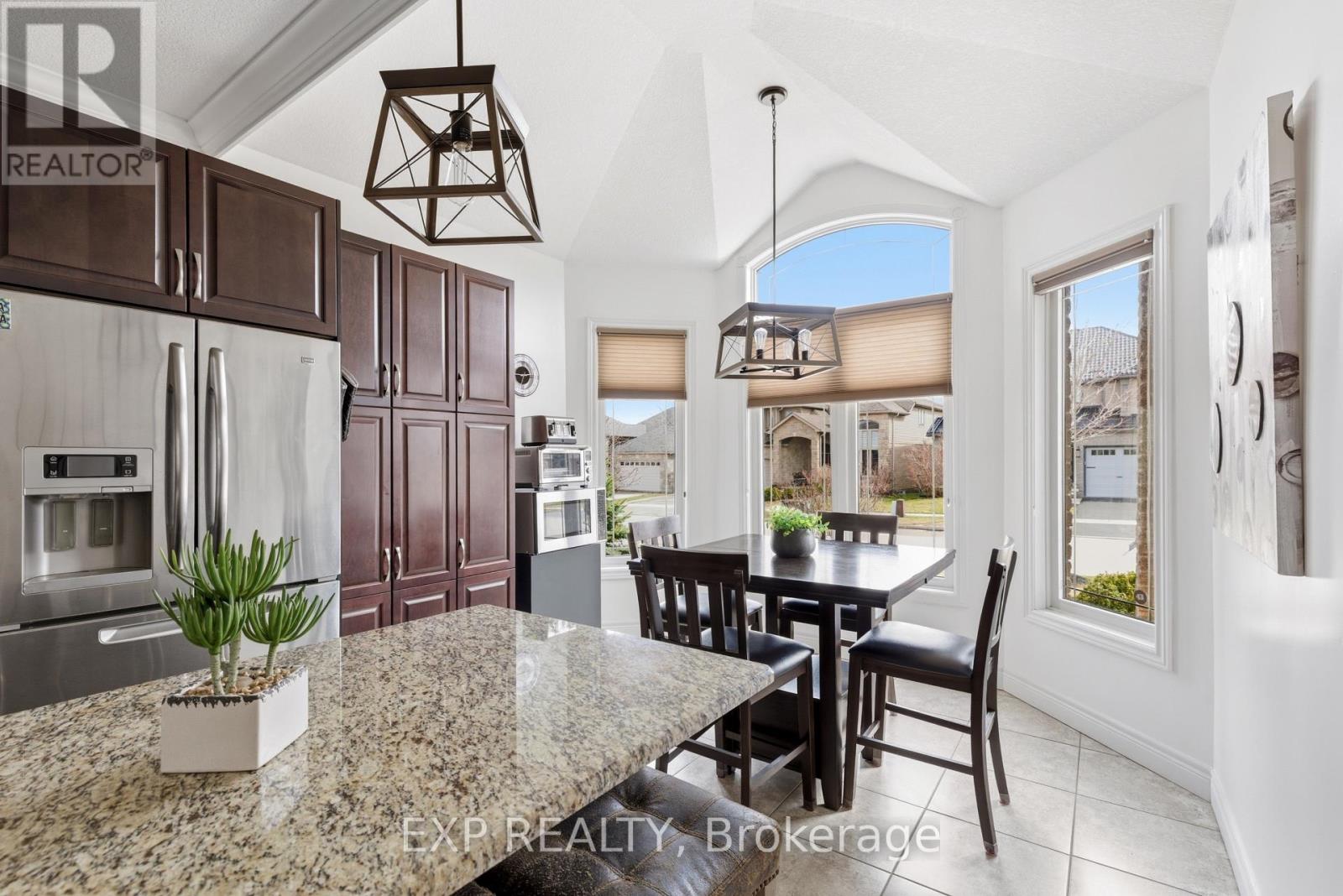 184 TOWNSEND DRIVE - 9