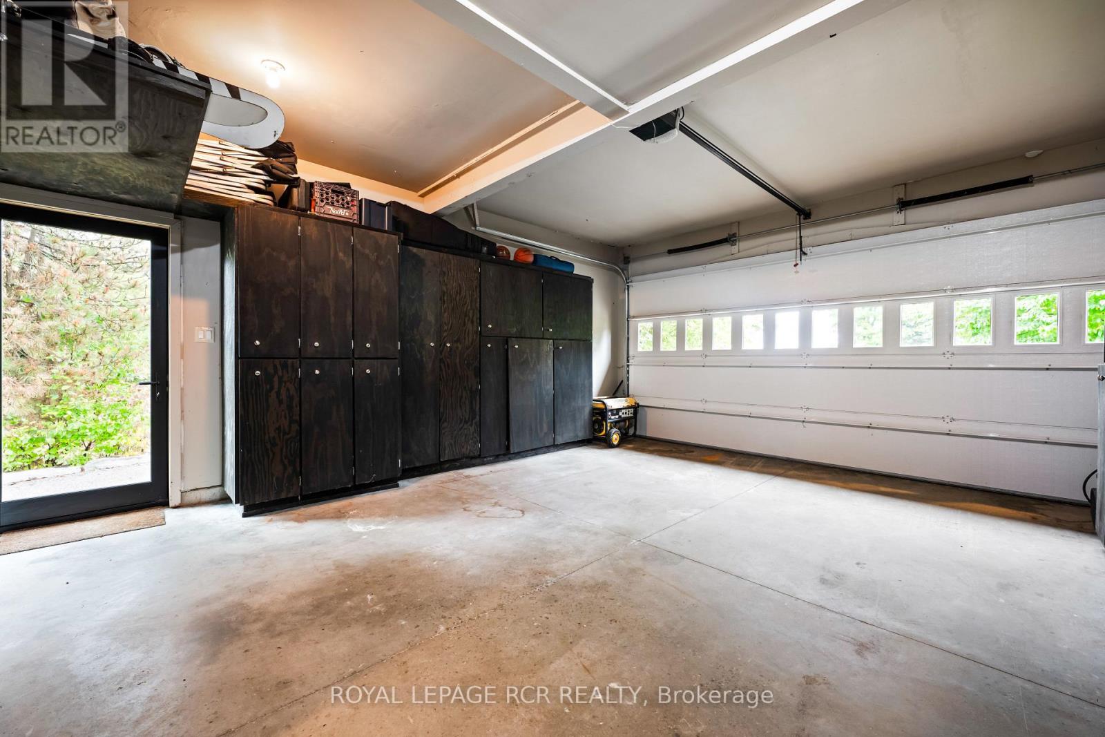 193398 AMARANTH EAST LUTHER TOWNLINE - 39