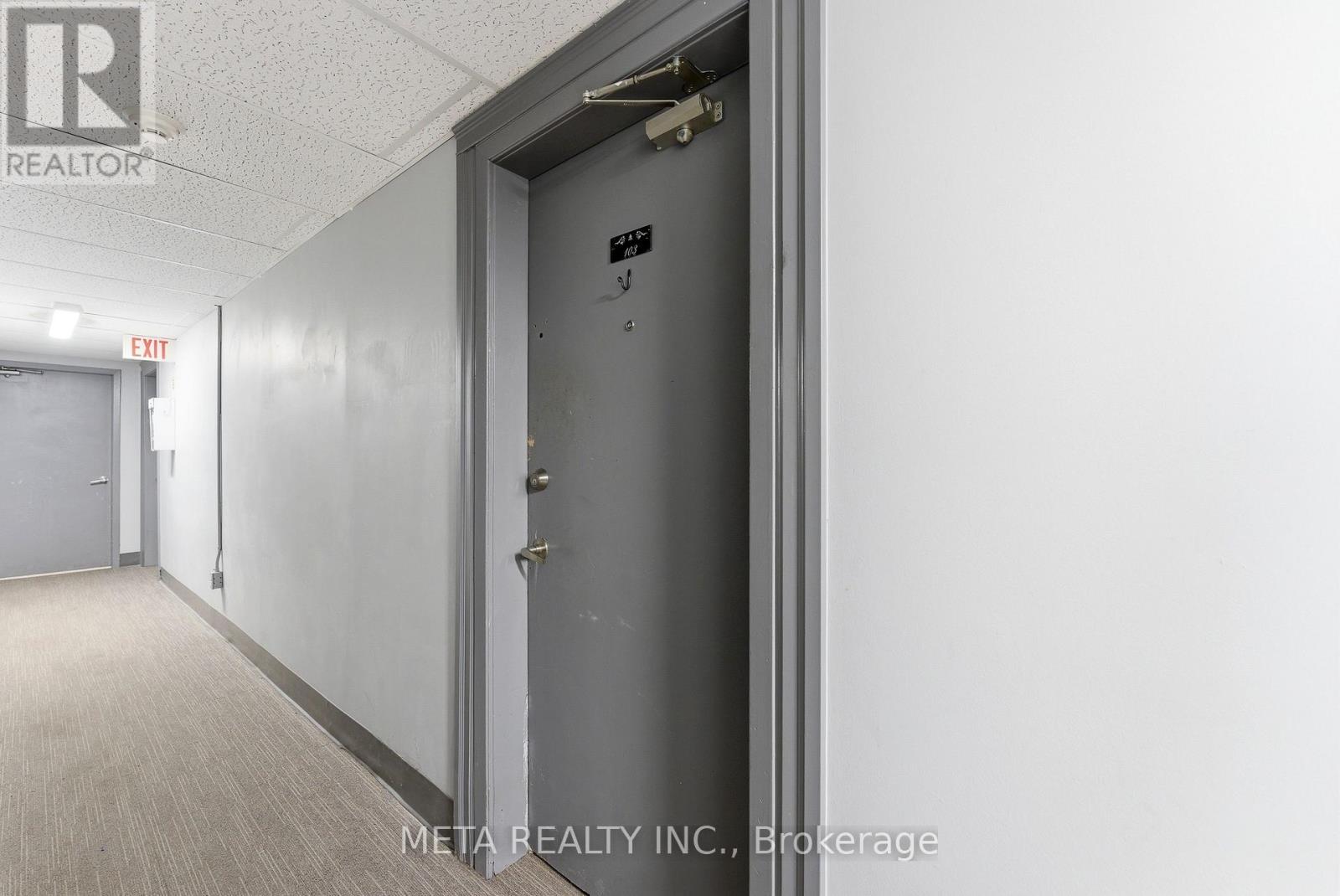 #103 25 COLLEGE STREET E - 15