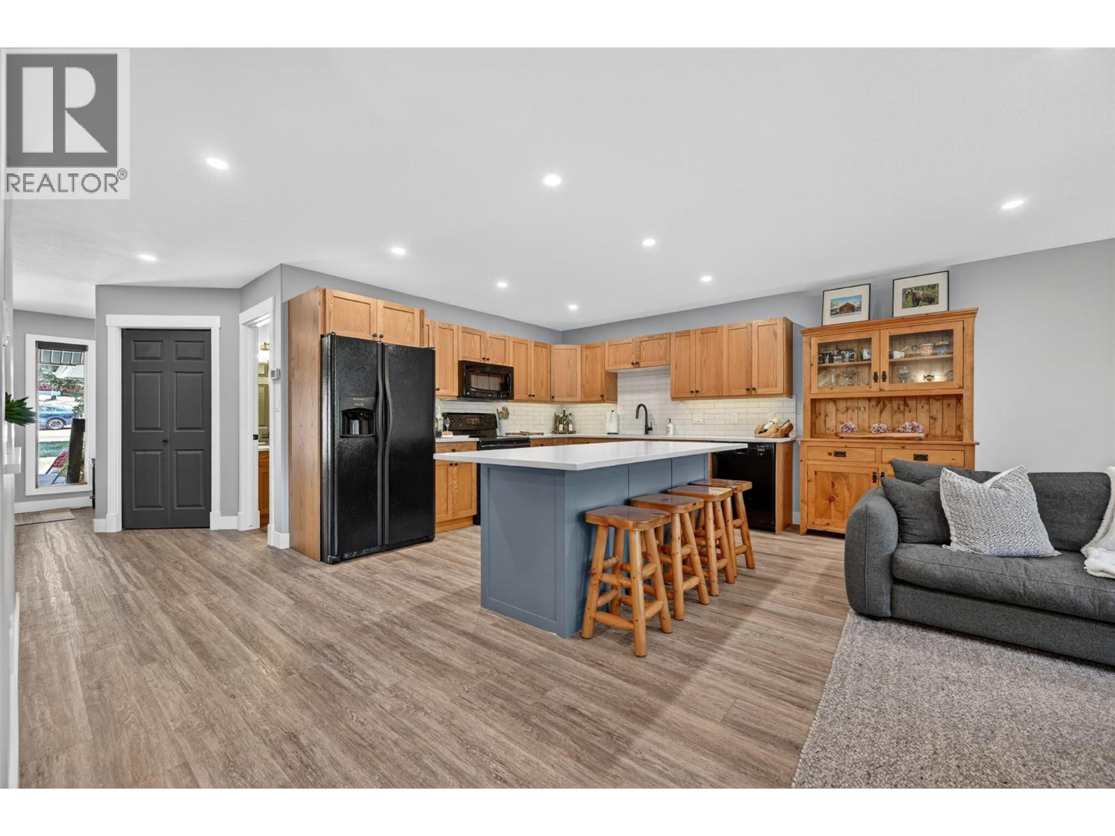 #7 4939 Hot Springs Road - 13