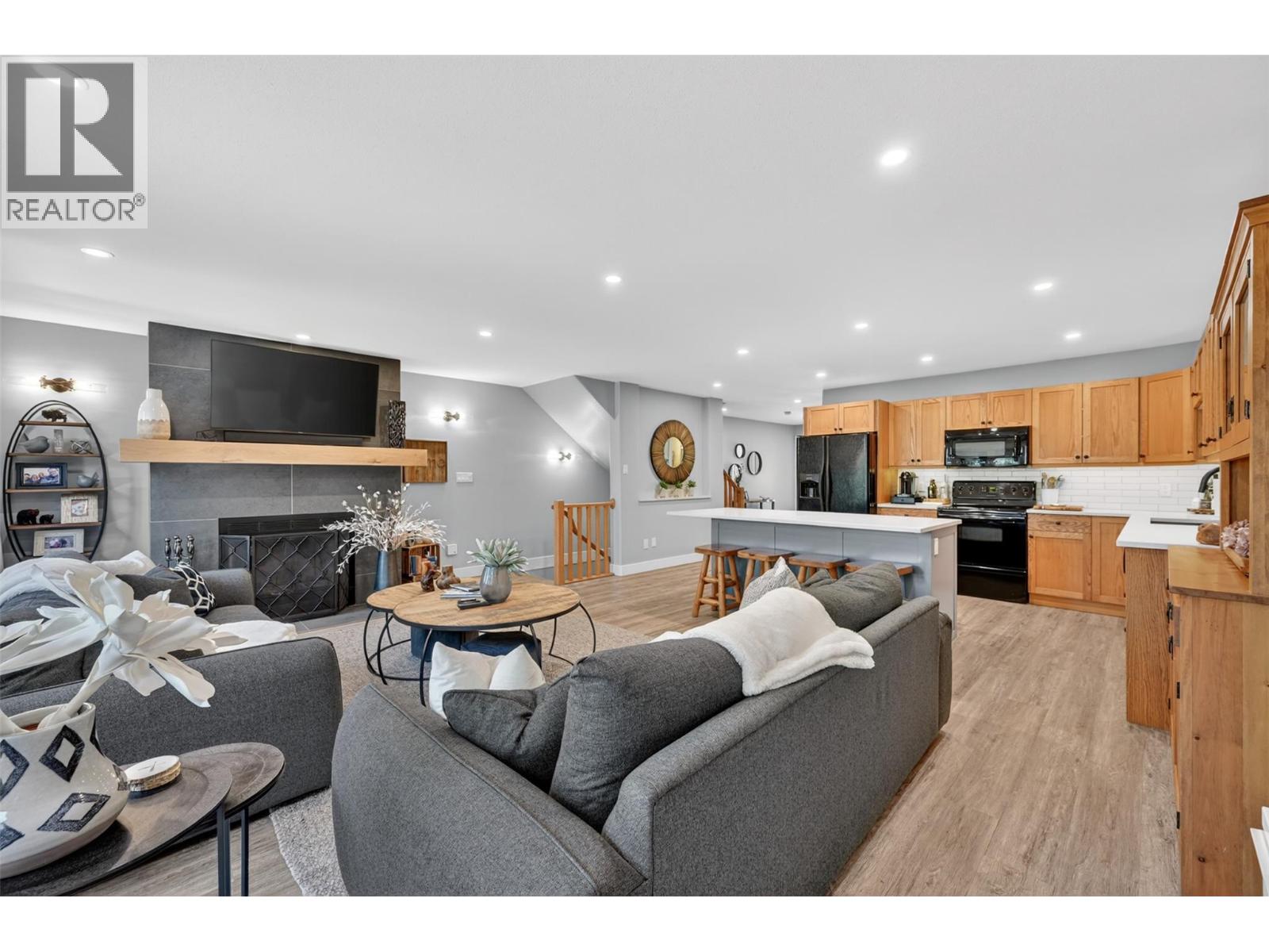 #7 4939 Hot Springs Road - 21