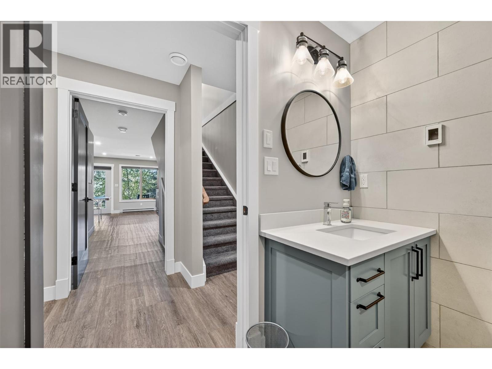 #7 4939 Hot Springs Road - 42